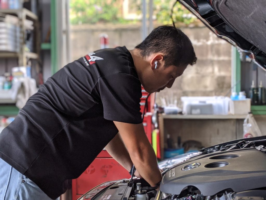 修理 板金 塗装 取り扱いサービス 和歌山県御坊市の自動車車検 修理はスギウラオート